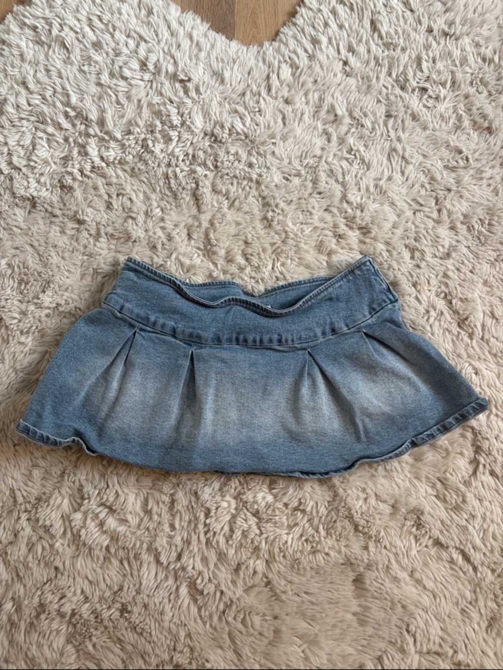 RSQ Light Blue Denim Waistband Label Detail